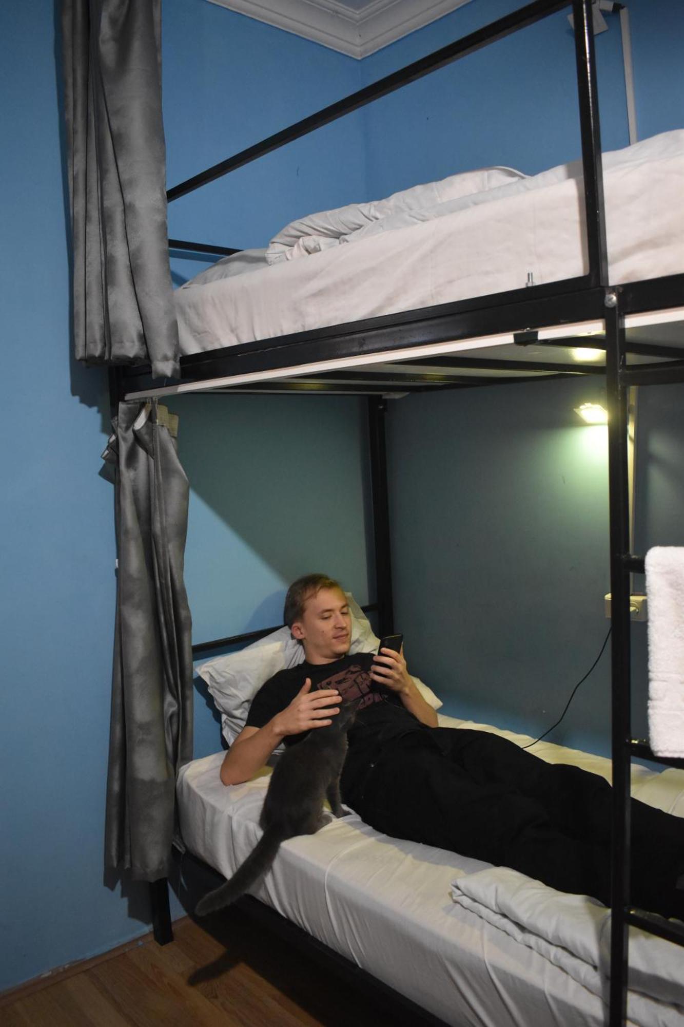 Harmony Backpackers Hostel Batumi Habitación foto